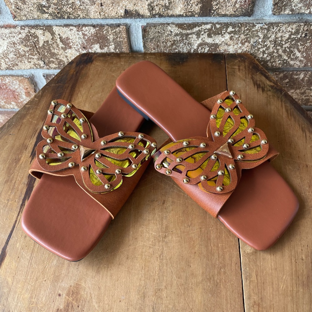 Butterfly Sandals Ladies Size 6.5 or 37 EU Unbranded Excellent Condition!